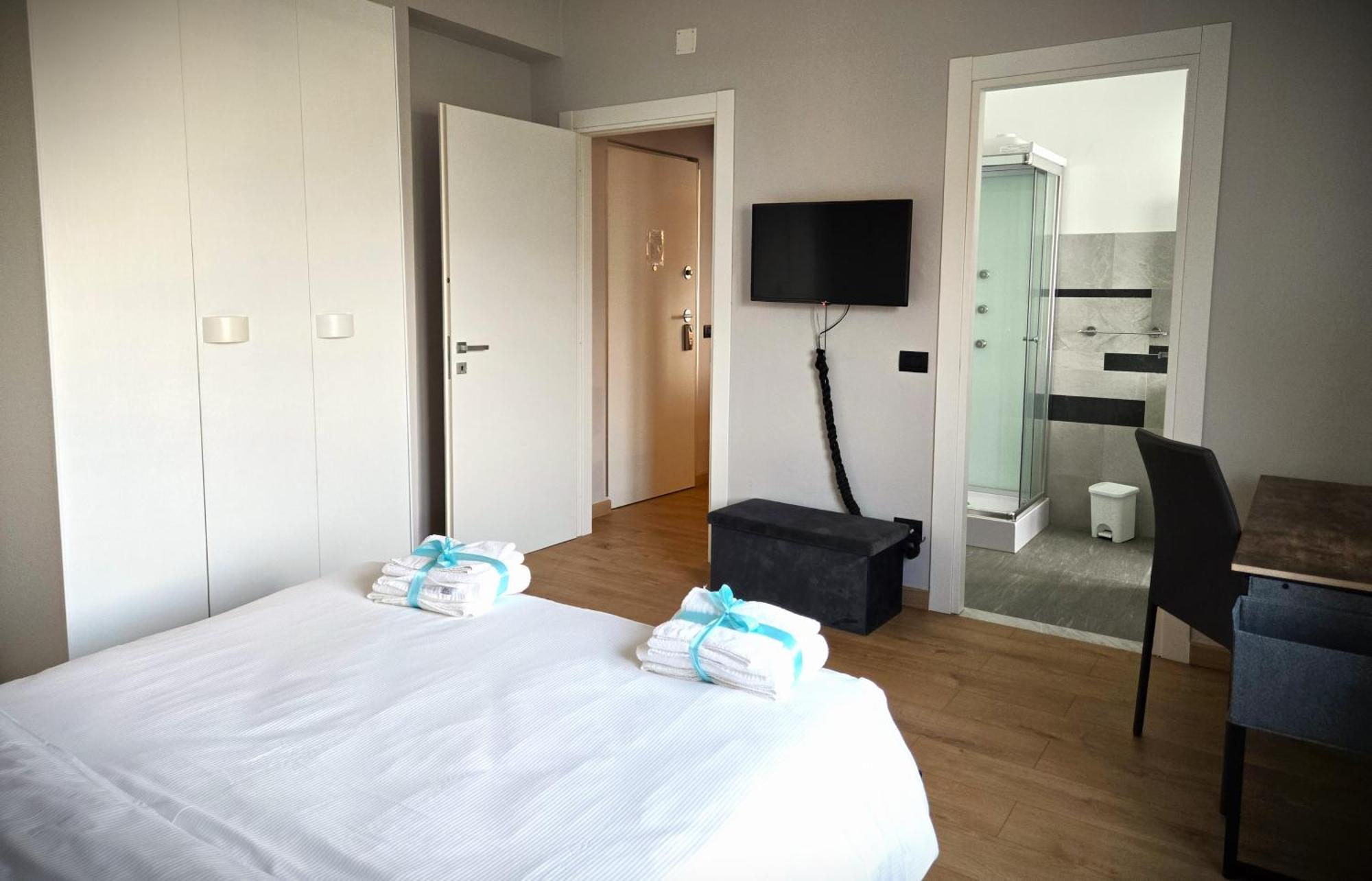 7 Lakes Aparthotel Burolo Exterior foto