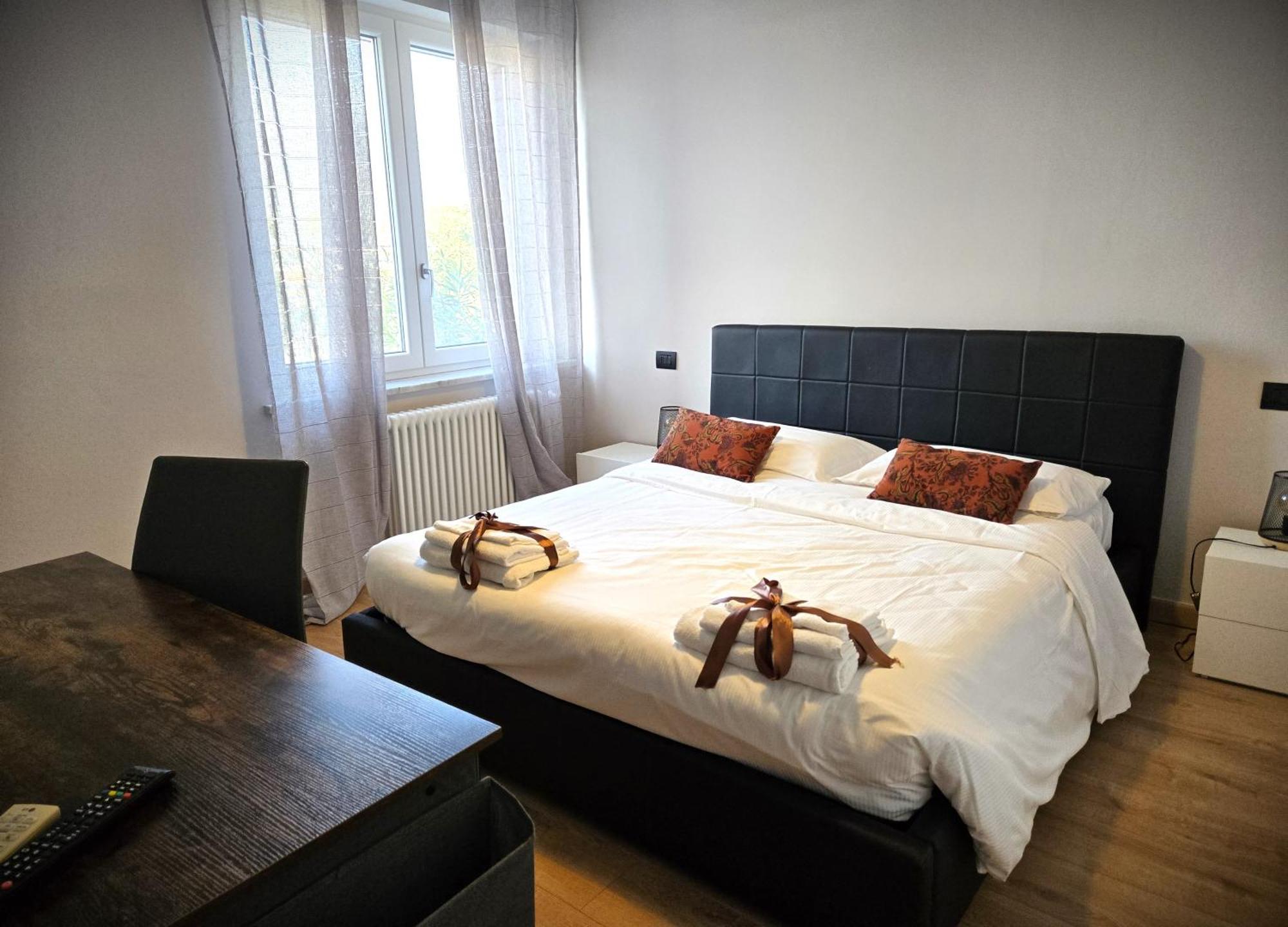 7 Lakes Aparthotel Burolo Exterior foto